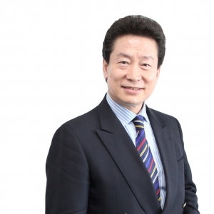 对中国企业“走出去”的中肯建议——访著名日本华人律师范国辉 ... ...