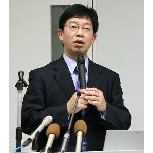 日本京都大学 世界首例ips细胞治疗帕金森病